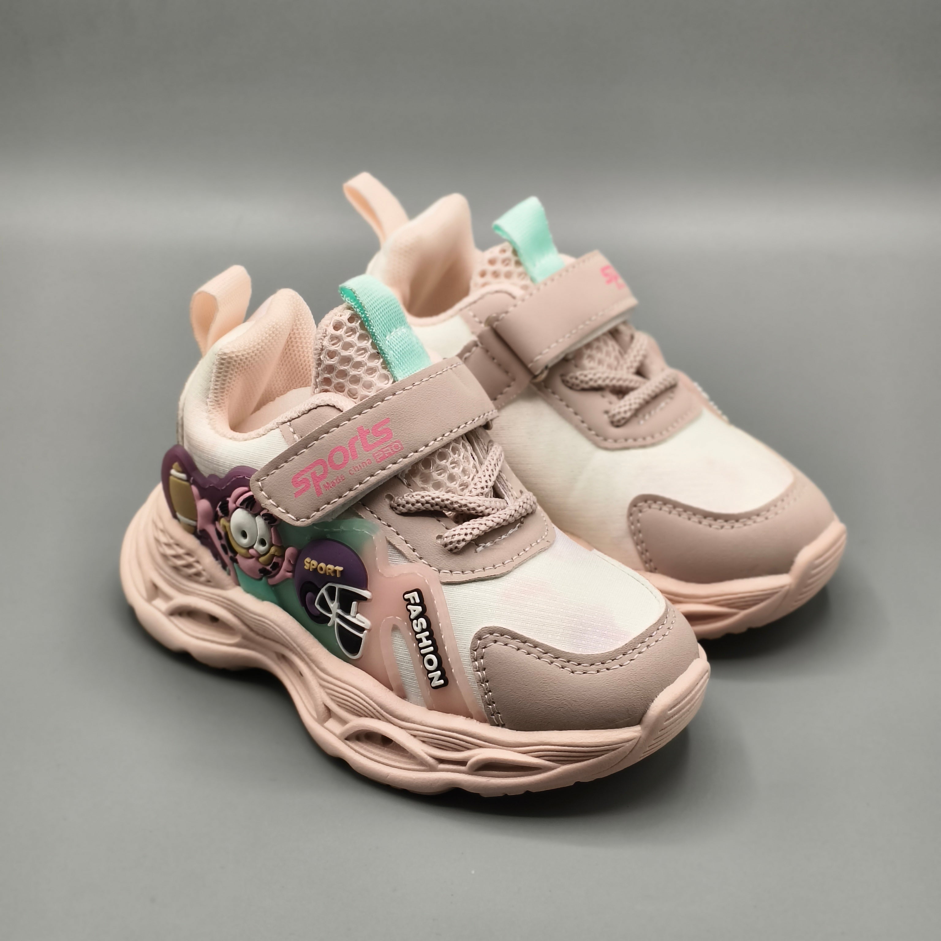 Sports™ LED Light Sneakers (2–5 Years)